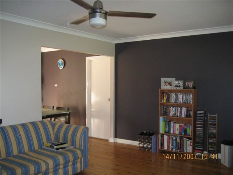 34 Debra Street, Centenary Heights QLD 4350