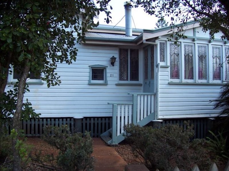 21 Second Avenue, Harristown QLD 4350