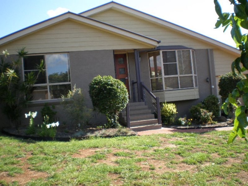 36 Catalina Drive, Wilsonton QLD 4350