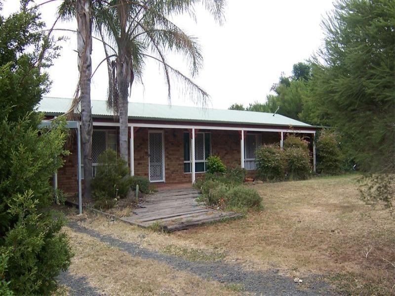 27 Treeline Drive, Gowrie Junction QLD 4352