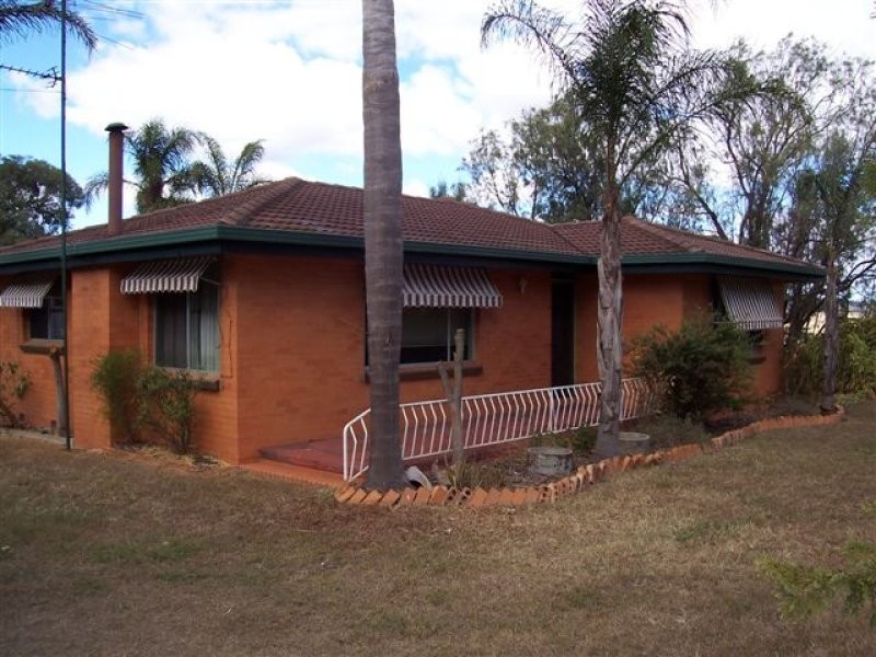 16 Pammenter Road, Hodgson Vale QLD 4352