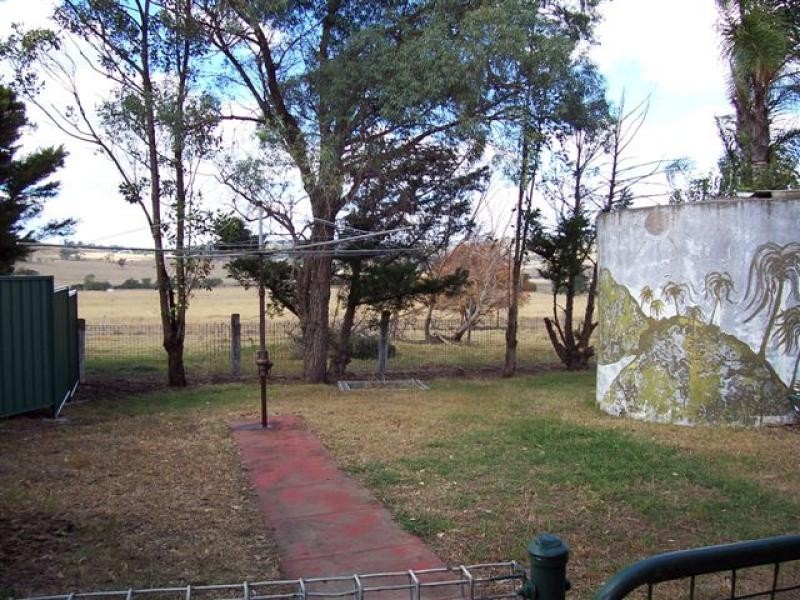 16 Pammenter Road, Hodgson Vale QLD 4352