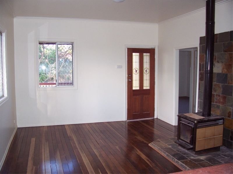 42 Belgium Street, South Toowoomba QLD 4350