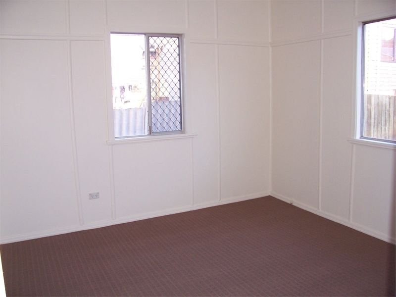 42 Belgium Street, South Toowoomba QLD 4350