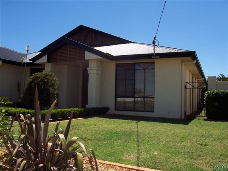 407 West Street, Darling Heights QLD 4350