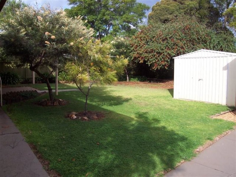 22 Hibiscus Drive, Centenary Heights QLD 4350