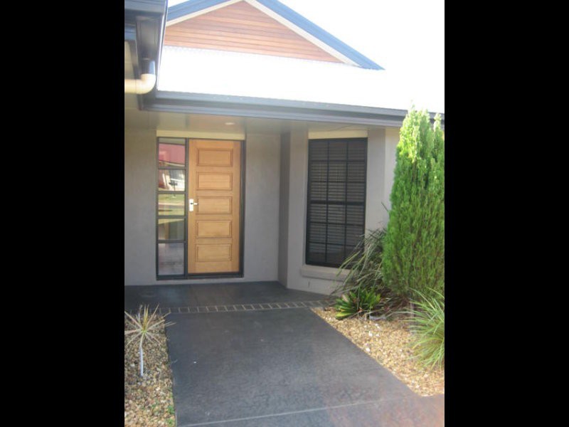 39 McClymont Drive, Rangeville QLD 4350