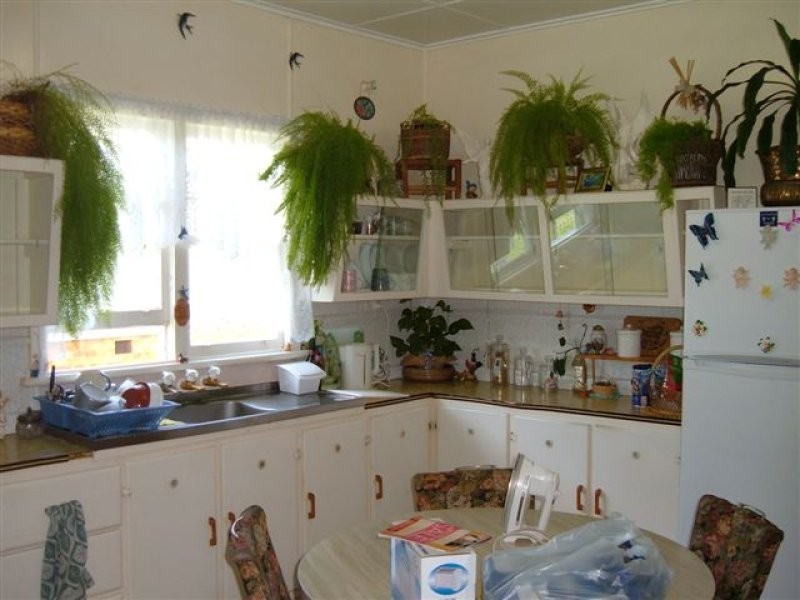 32 Ramsay Street, Rangeville QLD 4350