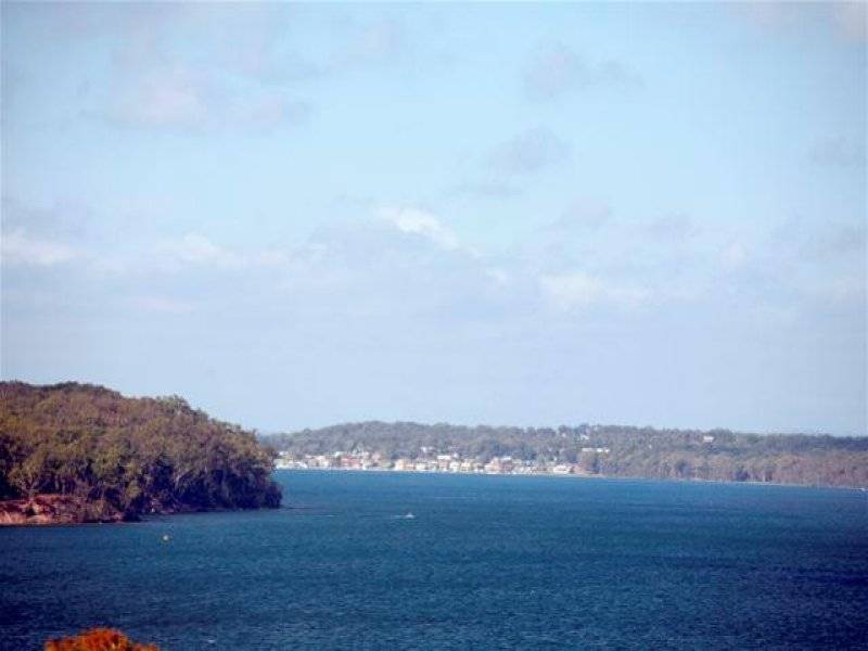 235 Dobell Drive, Wangi Wangi NSW 2267