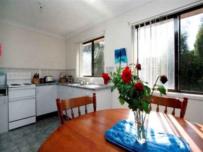 11 Bluewater Avenue, Fassifern NSW 2283