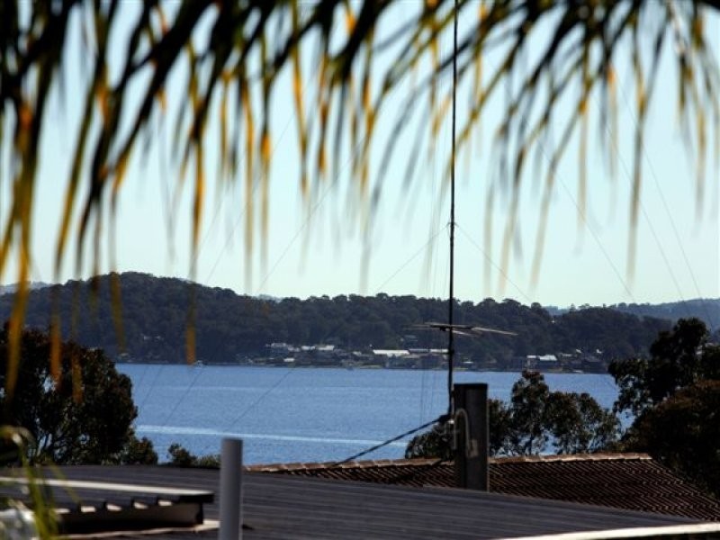 50 Watkins Road, Wangi Wangi NSW 2267