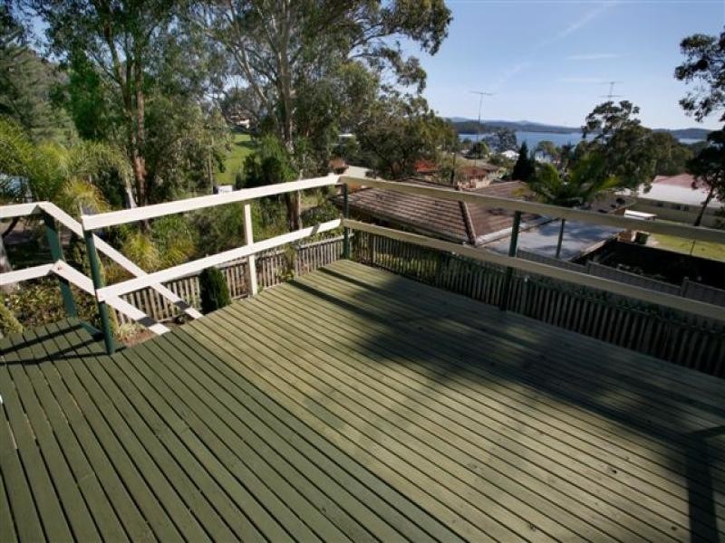 25 Reserve Road, Wangi Wangi NSW 2267