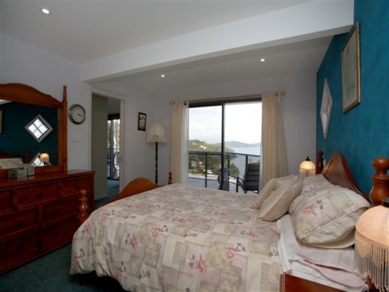 85 Beach Road, Wangi Wangi NSW 2267
