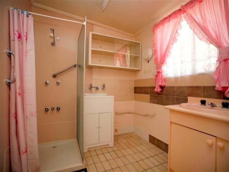 96 Watkins Road, Wangi Wangi NSW 2267