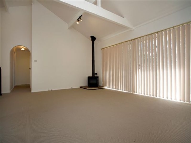 46 Coal Point Road, Coal Point NSW 2283