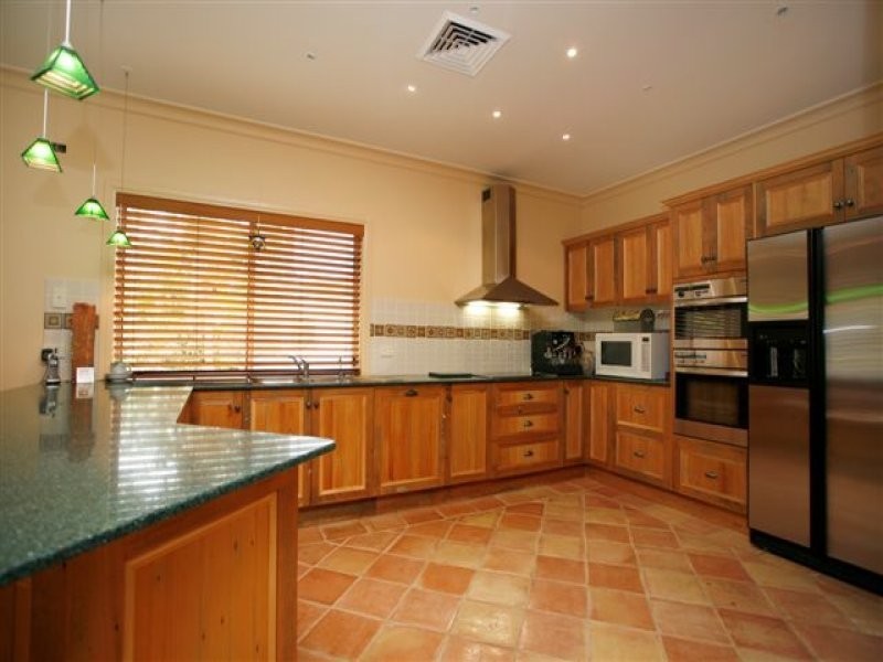 15 Skye Point Road, Coal Point NSW 2283