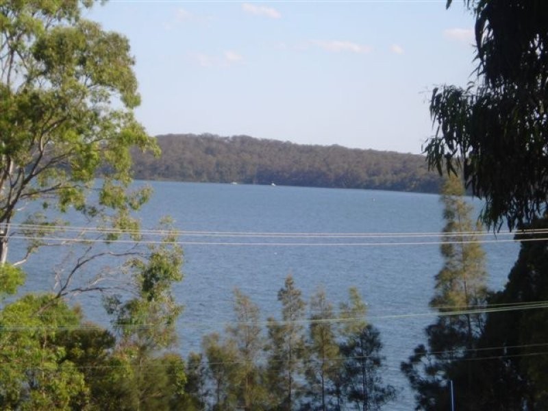 129 Dobell Drive, Wangi Wangi NSW 2267