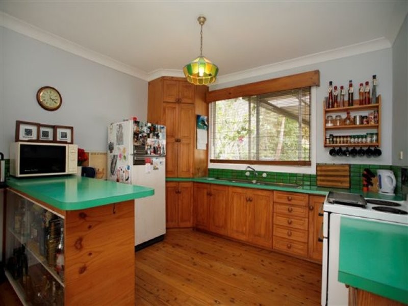 90 Sealand Road, Fishing Point NSW 2283