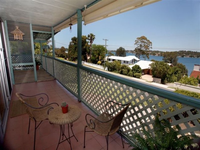 41 Sealand Road, Fishing Point NSW 2283