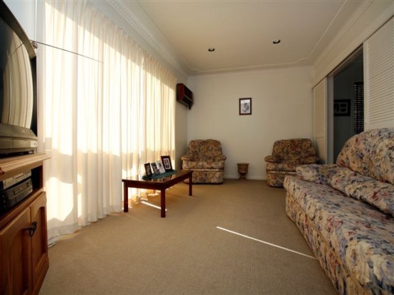 47 Skye Point Road, Coal Point NSW 2283