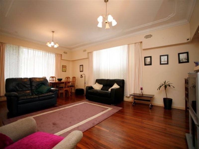 169 Awaba Road, Toronto NSW 2283