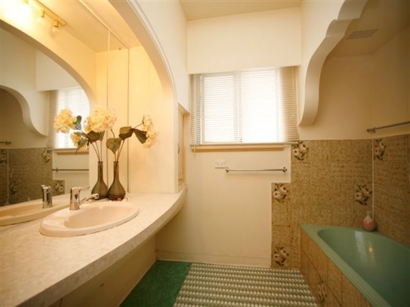 169 Awaba Road, Toronto NSW 2283