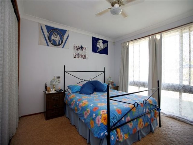 17 Rosemary Row, Rathmines NSW 2283