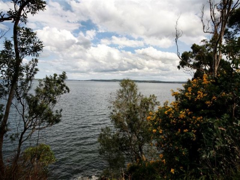 70 Dobell Drive, Wangi Wangi NSW 2267