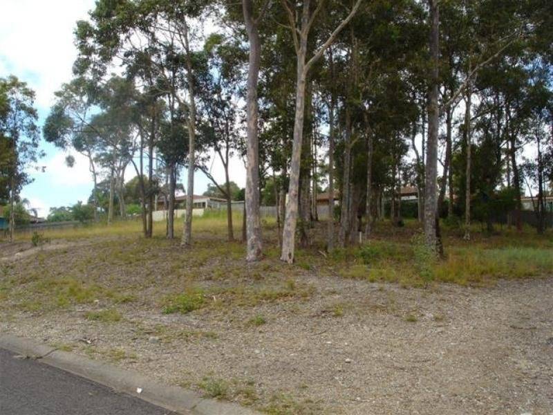 12 Leeward Close, Woodrising NSW 2284