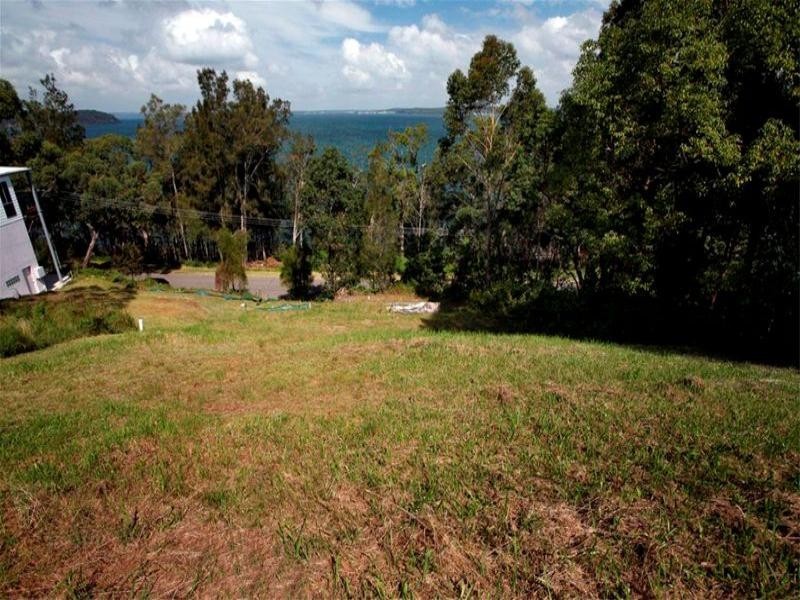 23 Beach Road, Wangi Wangi NSW 2267