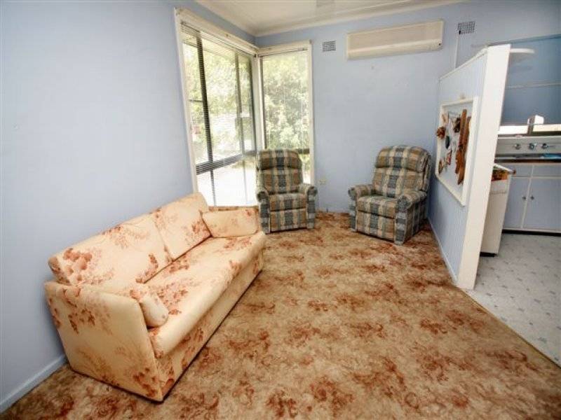 279 Main Road, Fennell Bay NSW 2283