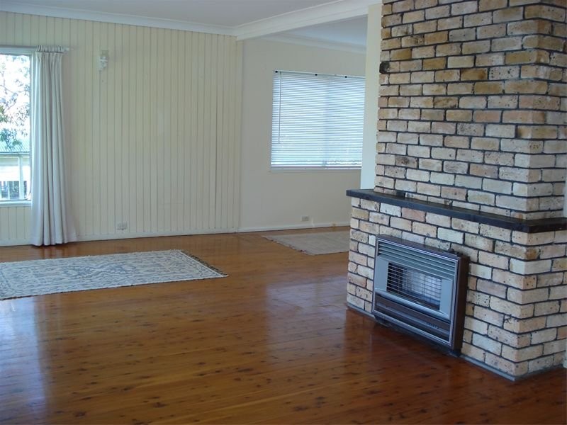 4 Alkira Street, Coal Point NSW 2283