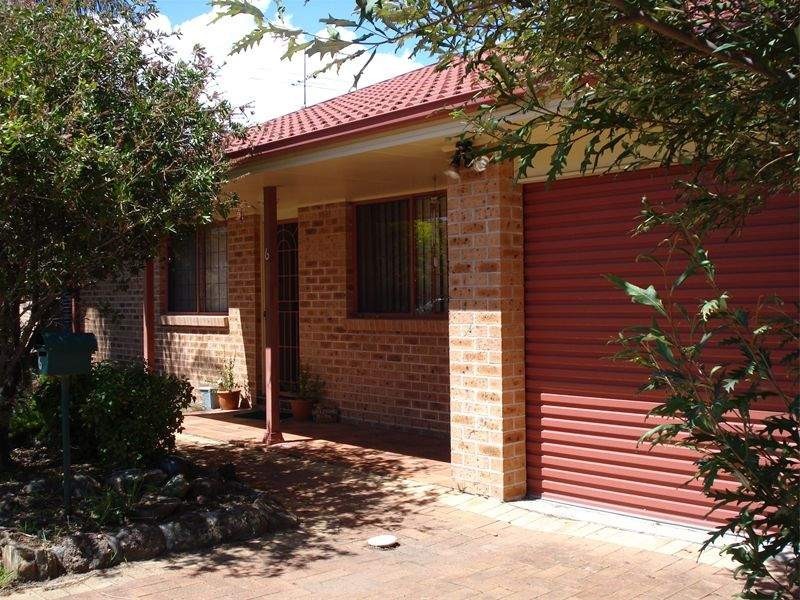 6 Oakhampton Court, Carey Bay NSW 2283