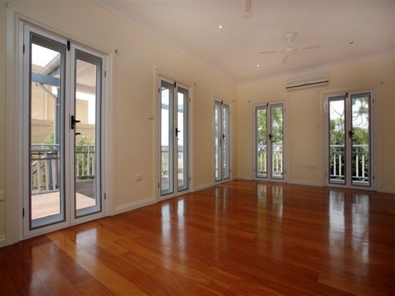 6 Sunlight Parade, Fishing Point NSW 2283