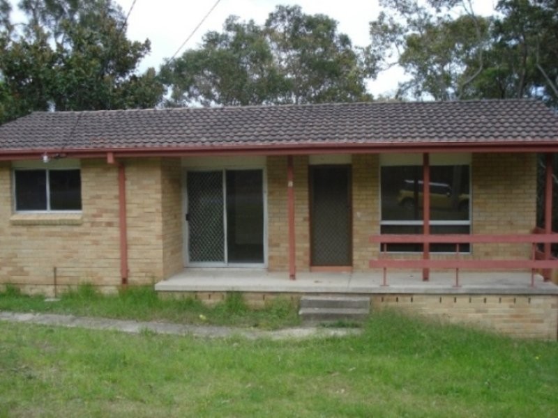 65 The Ridgeway, Bolton Point NSW 2283