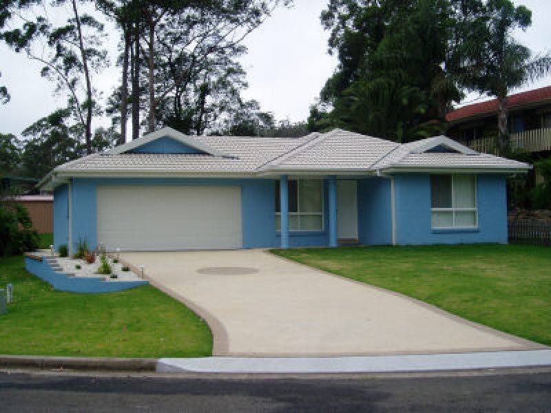 2 Hoylake Grove, Lake Conjola NSW 2539