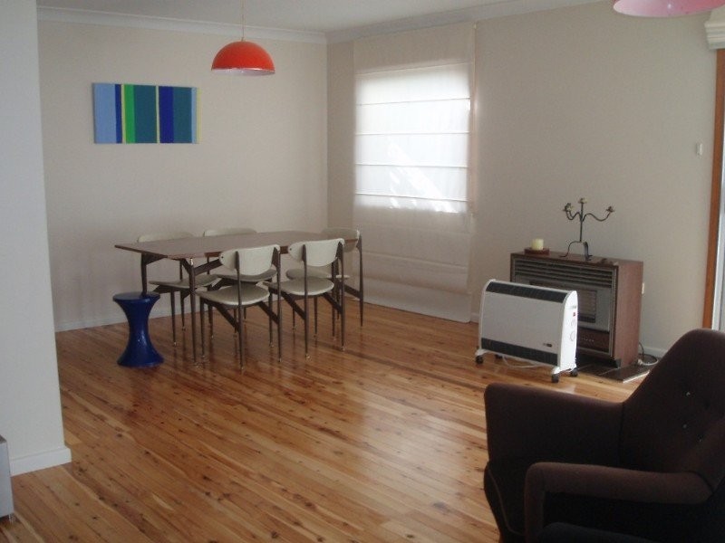 6 Lockhart Avenue, Mollymook NSW 2539