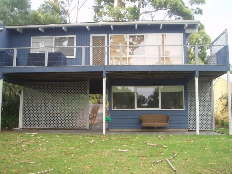 20 Tallwood Ave, Mollymook NSW 2539