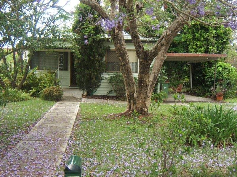 100 Gallipoli Avenue, Umina Beach NSW 2257