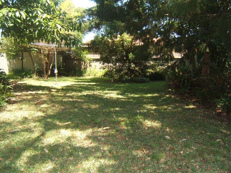 100 Gallipoli Avenue, Umina Beach NSW 2257