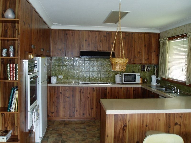 10 Cedar Crescent, Blackwall NSW 2256