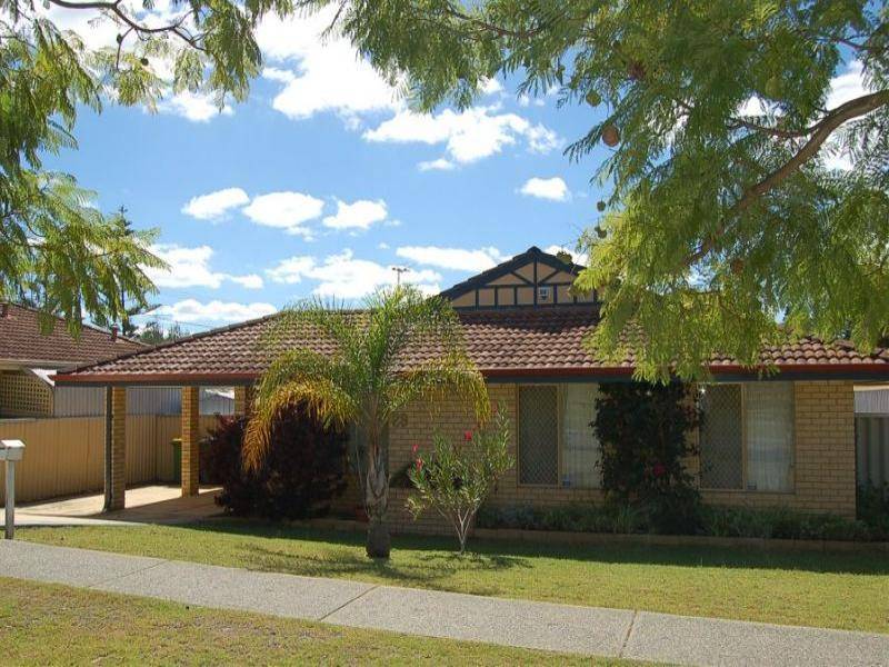 28 Warwick Street, St James WA 6102