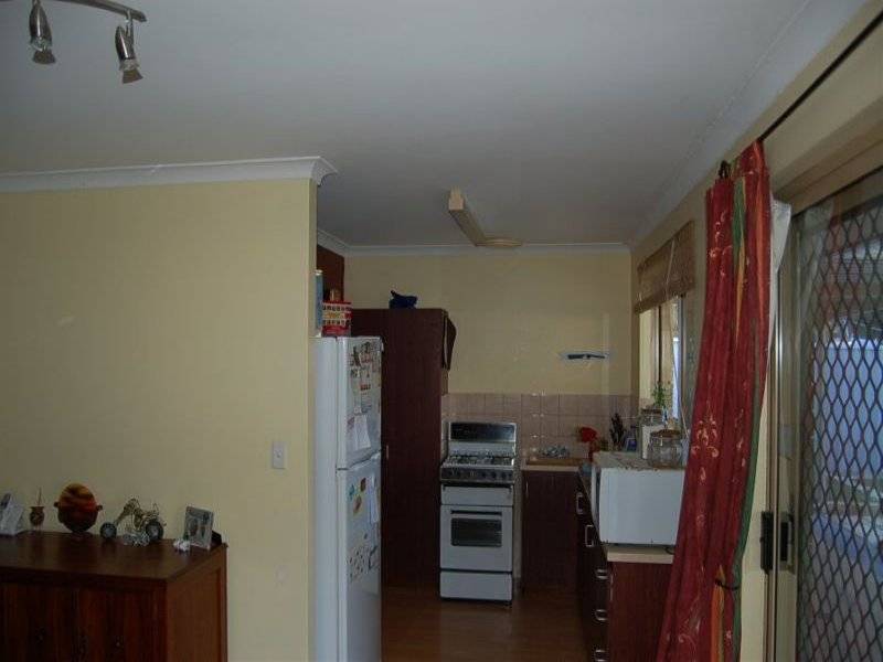 28 Warwick Street, St James WA 6102