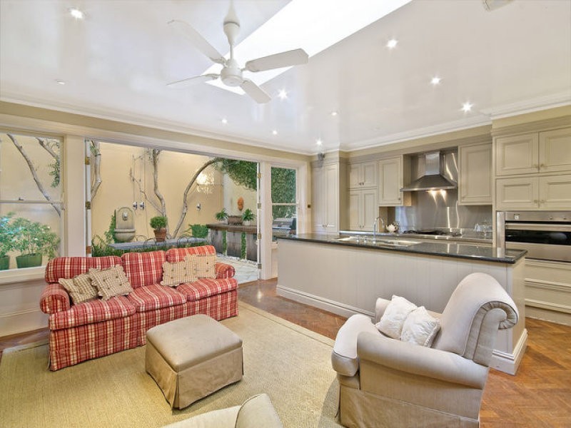 168 Forbes Street, Woolloomooloo NSW 2011