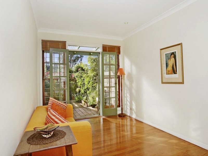 14 Bridge Street, Erskineville NSW 2043