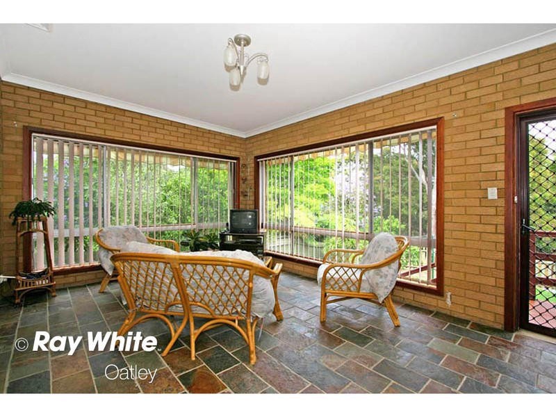 35 Beaumaris Crescent, Mortdale NSW 2223