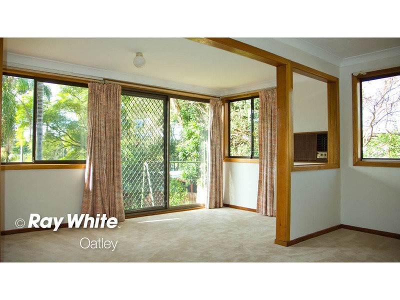 9 Barwon Road, Mortdale NSW 2223