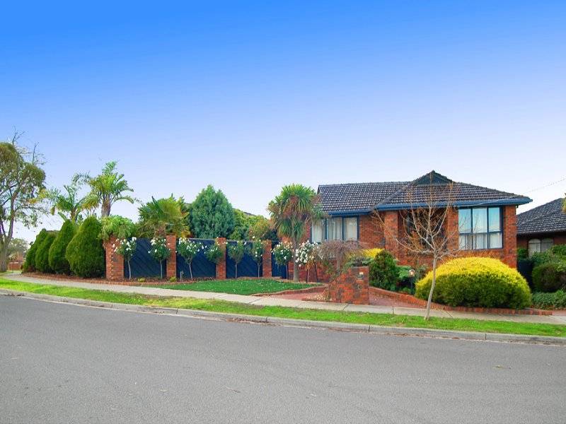 8 Endeavour Crescent, Westmeadows VIC 3049