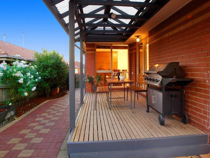 5 Solander Court, Roxburgh Park VIC 3064