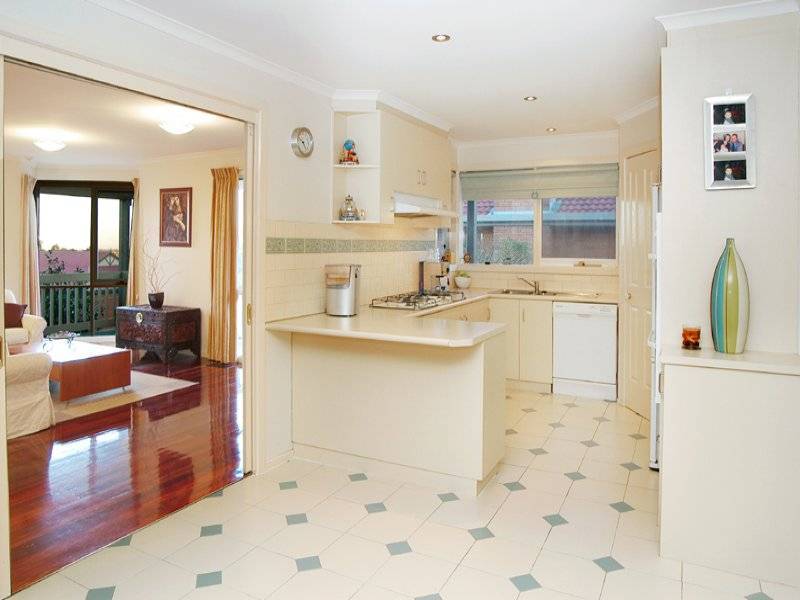 5 Solander Court, Roxburgh Park VIC 3064